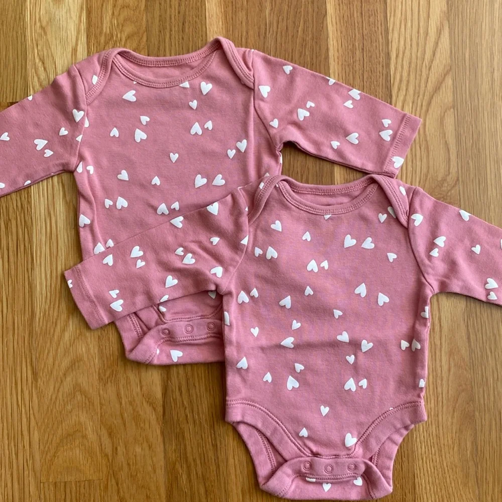 0-3M Old Navy Long Sleeve Onsies
